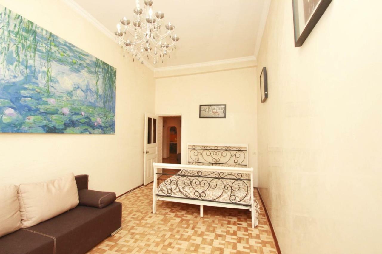 오데사 Apartmens Near Opera House 아파트 외부 사진